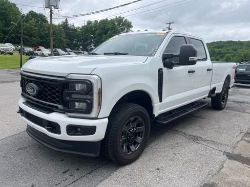 Used 2024 Ford F350 XL w/ STX Appearance Package AWD/4WD image 10