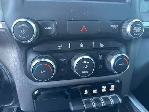 Used 2020 RAM 1500 Big Horn image 16