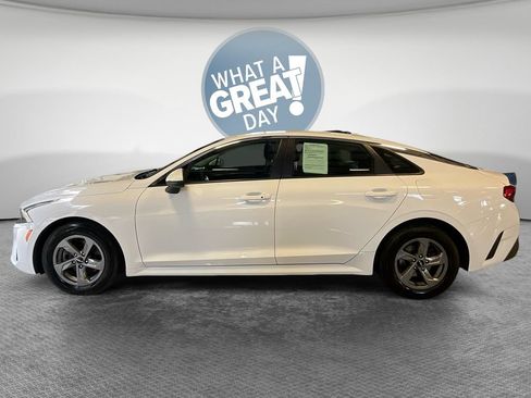 Used 2022 Kia K5 LXS FWD image 7