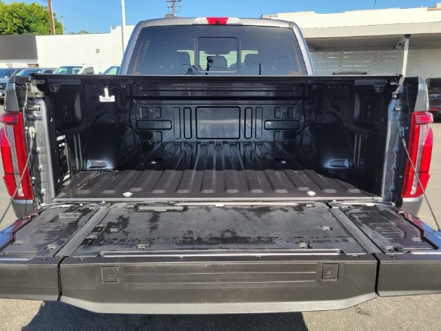 Used 2025 Ford F150 Platinum AWD/4WD image 10