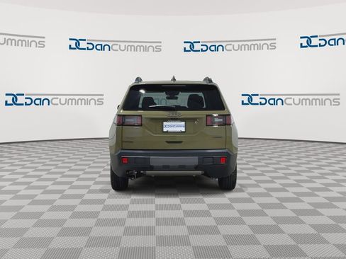 New 2026 Jeep Cherokee Laredo AWD/4WD image 7