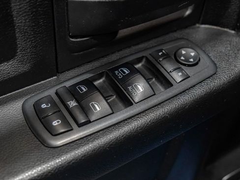 Used 2018 RAM 1500 Tradesman w/ Popular Equipment Group image 40