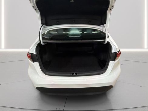 Used 2026 Toyota Corolla LE FWD image 16