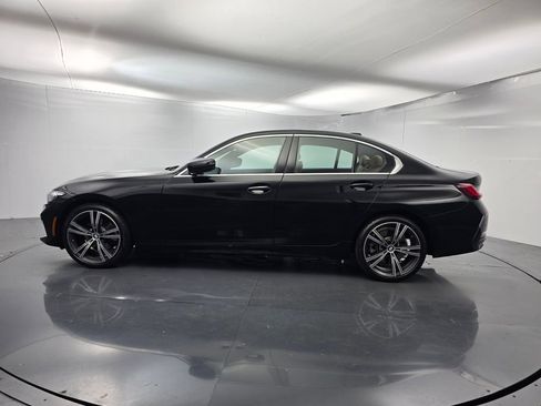 Used 2024 BMW 330i Sedan w/ Convenience Package RWD image 5