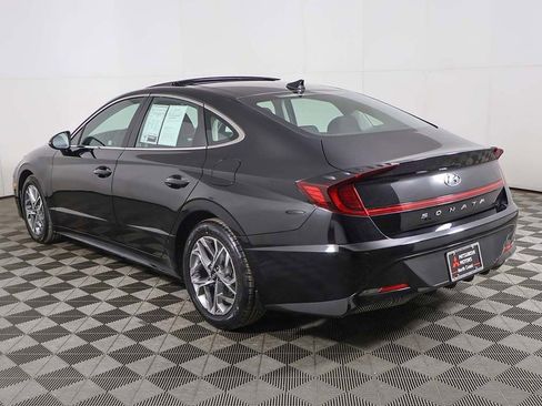 Used 2022 Hyundai Sonata SEL w/ Convenience Package FWD image 10