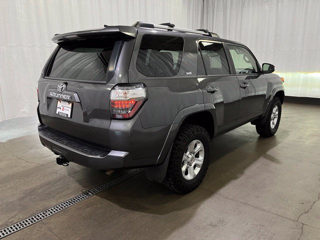 Certified 2021 Toyota 4Runner SR5 AWD/4WD image 5