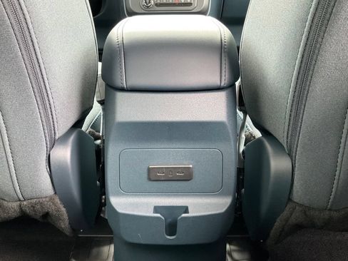 New 2026 Ford Maverick XLT w/ XLT Luxury Package FWD image 20
