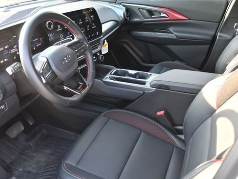 New 2025 Chevrolet Equinox EV RS image 9