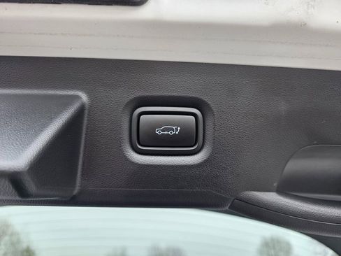 Used 2024 Hyundai Ioniq 5 Limited image 11