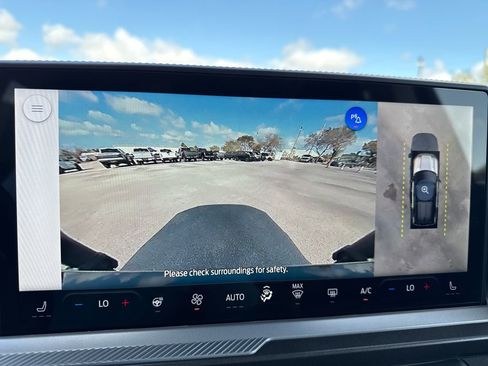 New 2026 Ford Bronco Sport Outer Banks w/ Sasquatch Outer Banks Package AWD/4WD image 26