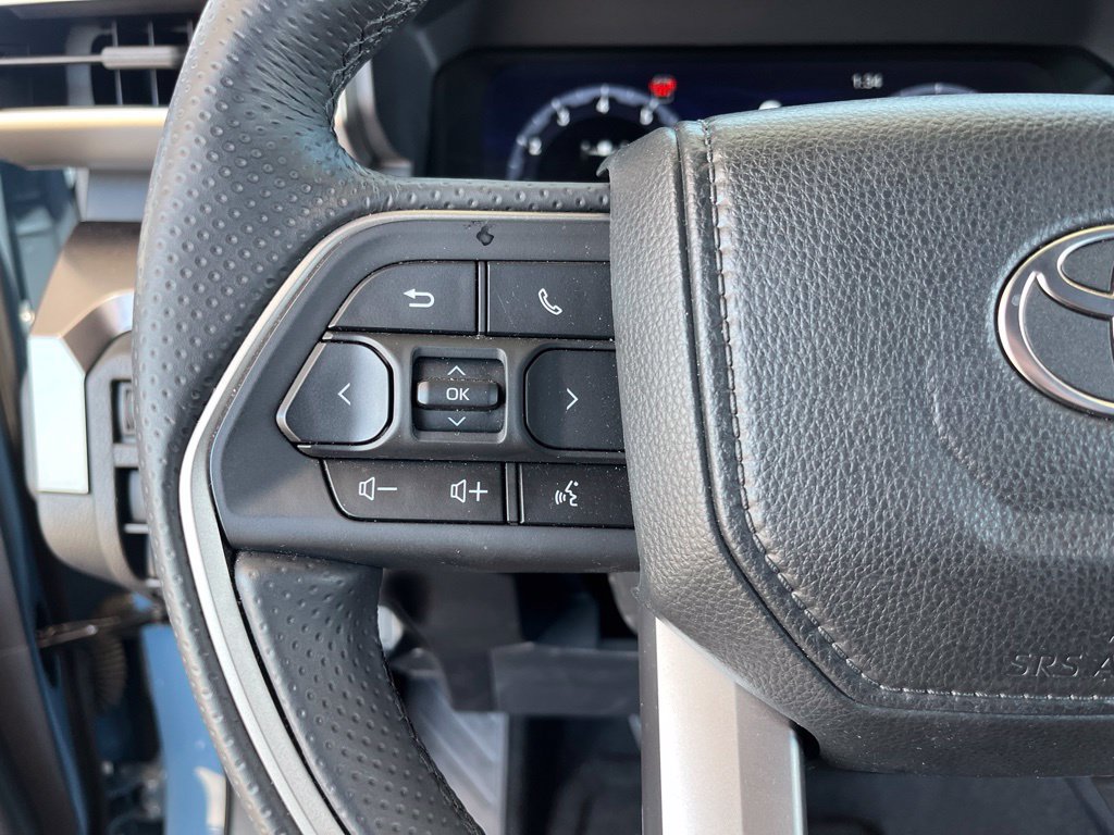 Used 2025 Toyota 4Runner TRD Off-Road Premium w/ Tow Technology Package AWD/4WD image 24