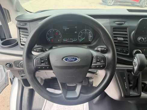 Used 2024 Ford Transit 250 148 Medium Roof RWD image 15