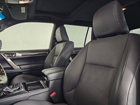 Used 2020 Lexus GX 460 Premium image 26