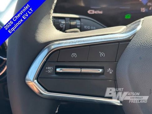 New 2026 Chevrolet Equinox EV LT image 16
