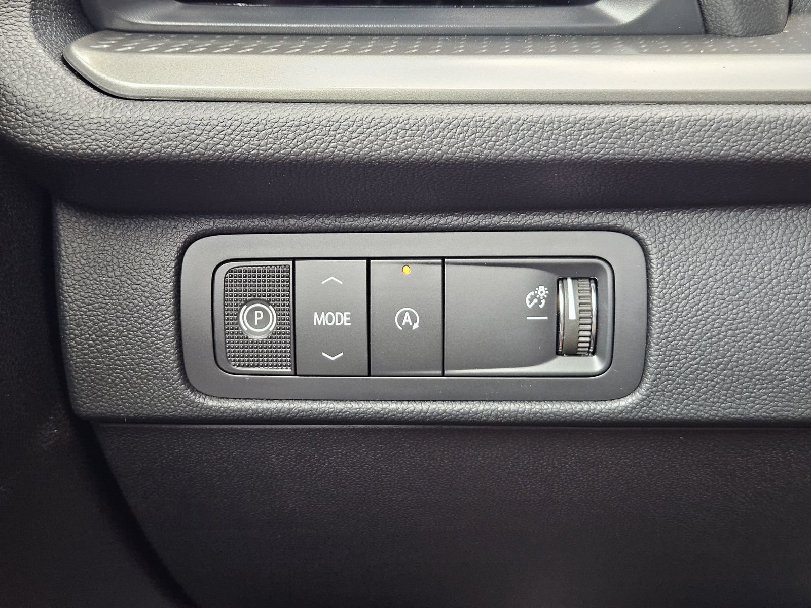 New 2027 Chevrolet Traverse LT w/ Midnight/Sport Edition FWD image 22