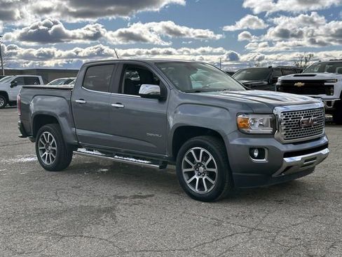 Used 2020 GMC Canyon Denali image 8