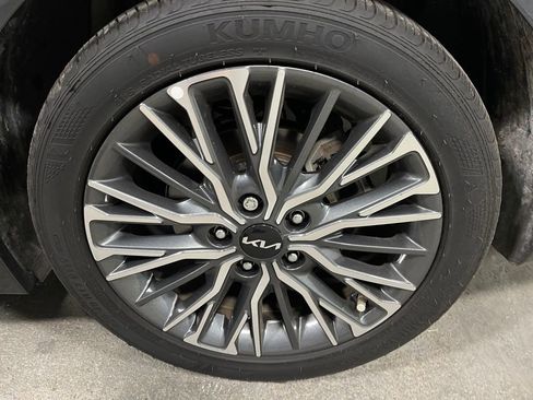 Used 2024 Kia Forte GT-Line w/ GT-Line Premium Package image 37