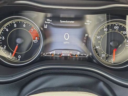 Used 2021 Jeep Cherokee Trailhawk w/ Technology Group AWD/4WD image 11