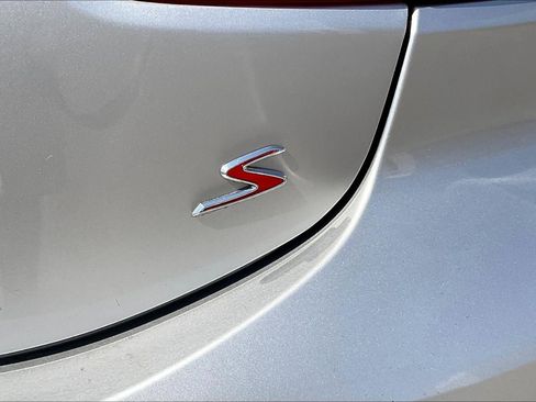 Used 2019 Kia Rio S image 8