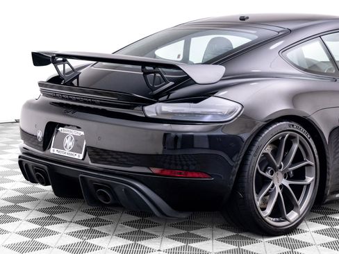 Used 2020 Porsche 718 Cayman GT4 image 41