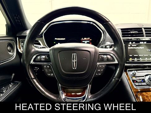 Used 2018 Lincoln Continental Reserve AWD/4WD image 23