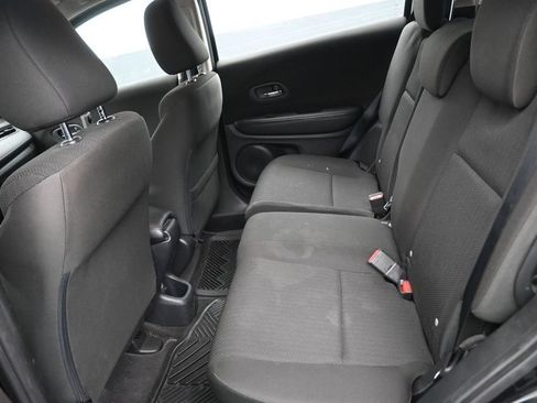 Used 2016 Honda HR-V LX image 13