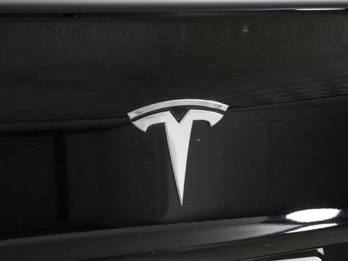 Used 2021 Tesla Model 3 Long Range image 19