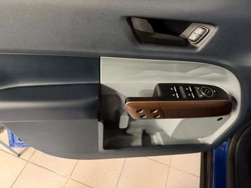 Used 2024 Ford Maverick Lariat image 15