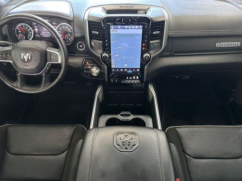 Used 2023 RAM 1500 Laramie AWD/4WD image 3