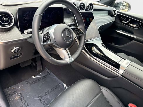 Certified 2026 Mercedes-Benz GLC 300 image 23