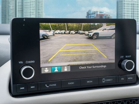 Certified 2023 Honda HR-V LX image 32