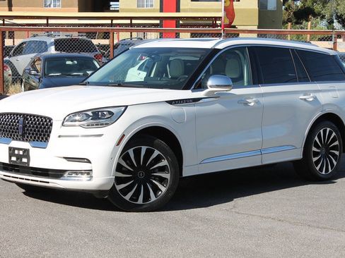 Used 2020 Lincoln Aviator Black Label Grand Touring w/ Class IV Trailer Tow Package AWD/4WD image 5