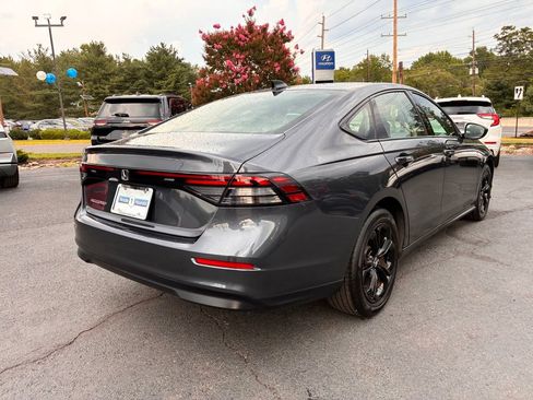 Used 2025 Honda Accord SE image 7