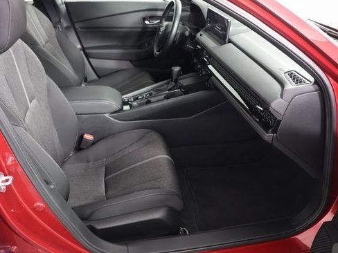 Used 2025 Honda Accord Sport image 24