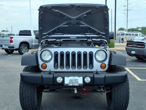 Used 2013 Jeep Wrangler Unlimited Sport AWD/4WD image 28