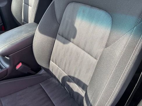 Used 2022 Kia Sportage LX image 13