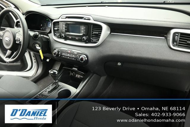 Used 2017 Kia Sorento AWD image 42