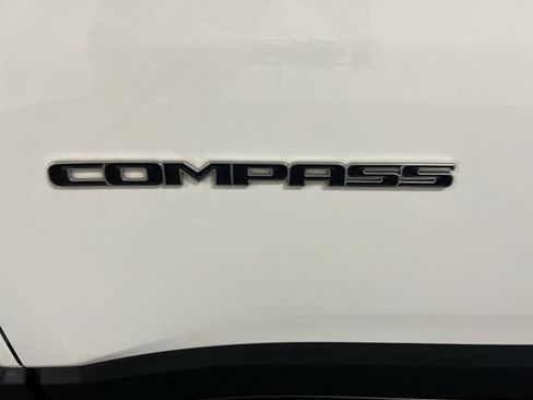 Used 2020 Jeep Compass Limited AWD/4WD image 31