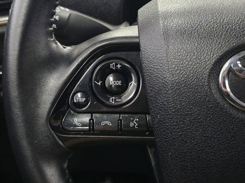 Used 2021 Toyota Prius Prime LE image 30