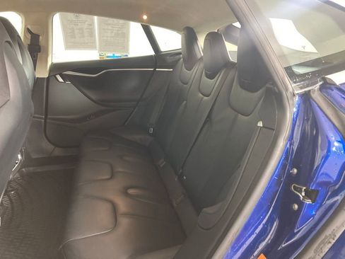 Used 2015 Tesla Model S 70D image 12