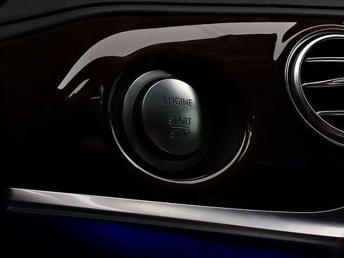 Used 2016 Mercedes-Benz Maybach S 600 image 49