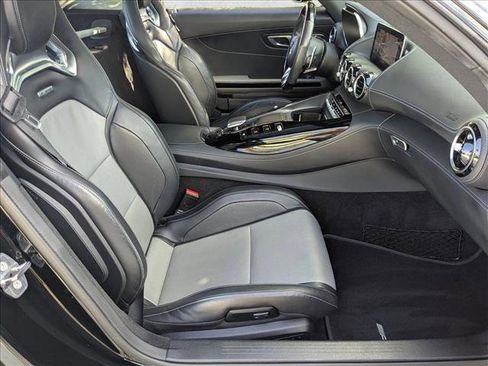 Used 2021 Mercedes-Benz AMG GT Coupe image 18