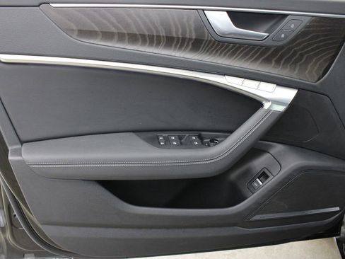 Used 2023 Audi A6 Premium Plus w/ Premium Plus Package image 18