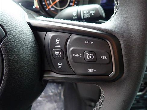 New 2025 Jeep Gladiator Willys image 11