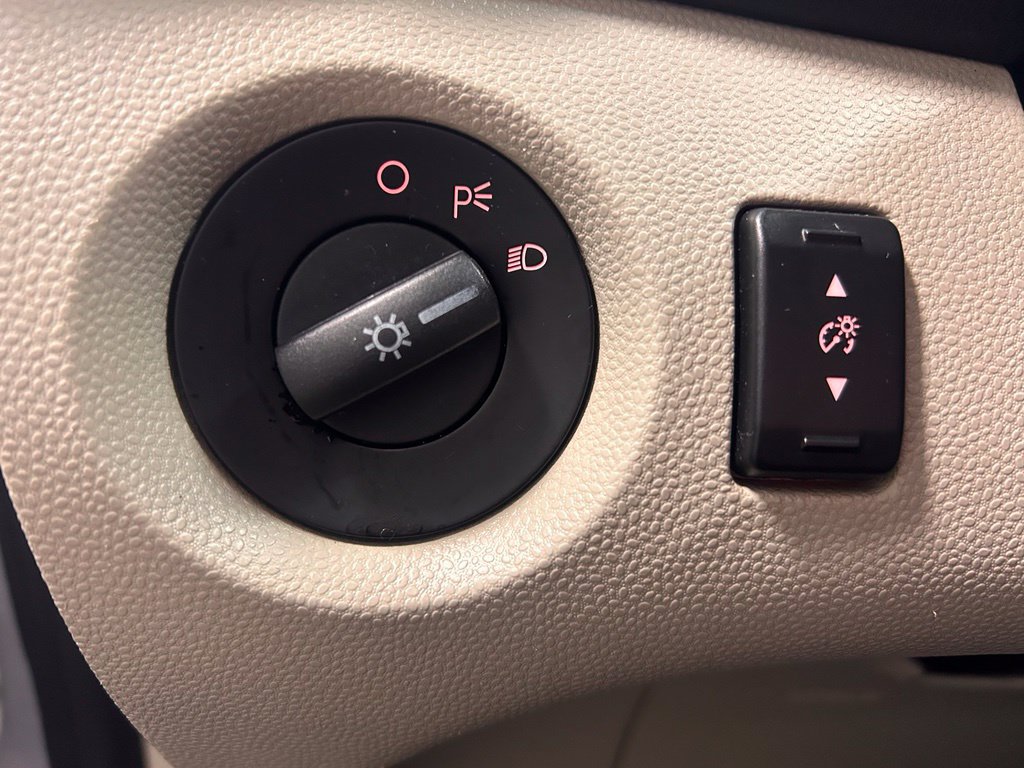 Used 2013 Ford Fiesta S FWD image 10