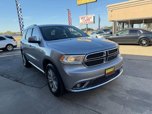 Used 2018 Dodge Durango SXT w/ Quick Order Package 2BB image 3