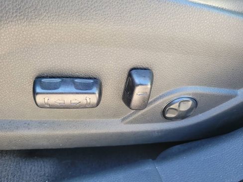 Used 2017 Hyundai Santa Fe Sport image 16