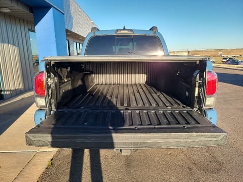 Used 2018 Toyota Tacoma TRD Pro image 24
