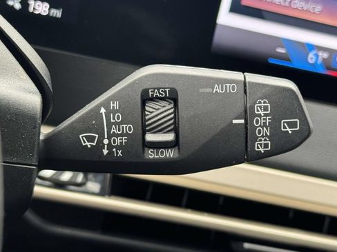 Used 2024 BMW iX xDrive50 w/ Premium Package AWD/4WD image 26