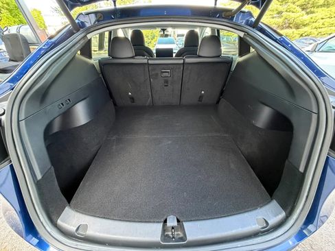Used 2021 Tesla Model Y Long Range AWD/4WD image 18